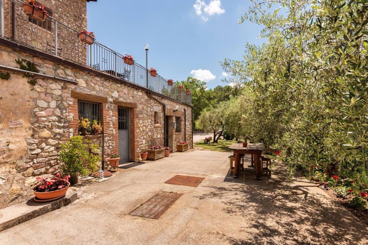 Il Castello Di Perchia Aparthotel Crocemaroggia Exterior foto