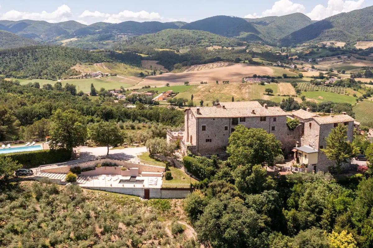 Il Castello Di Perchia Aparthotel Crocemaroggia Exterior foto