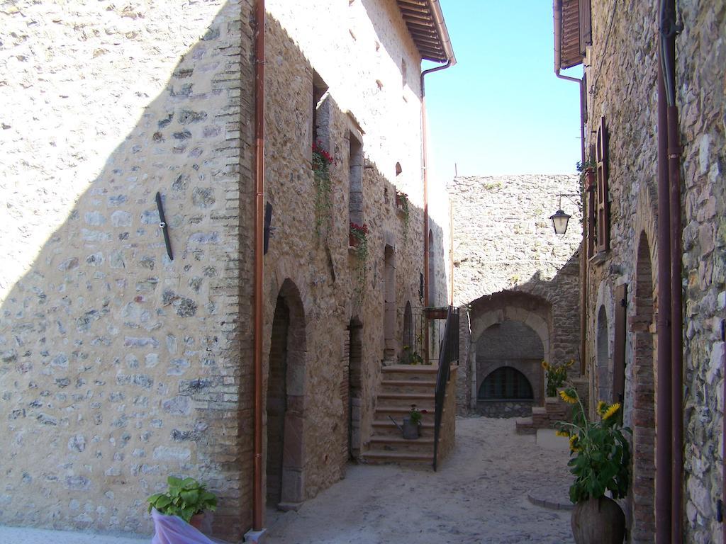 Il Castello Di Perchia Aparthotel Crocemaroggia Cameră foto