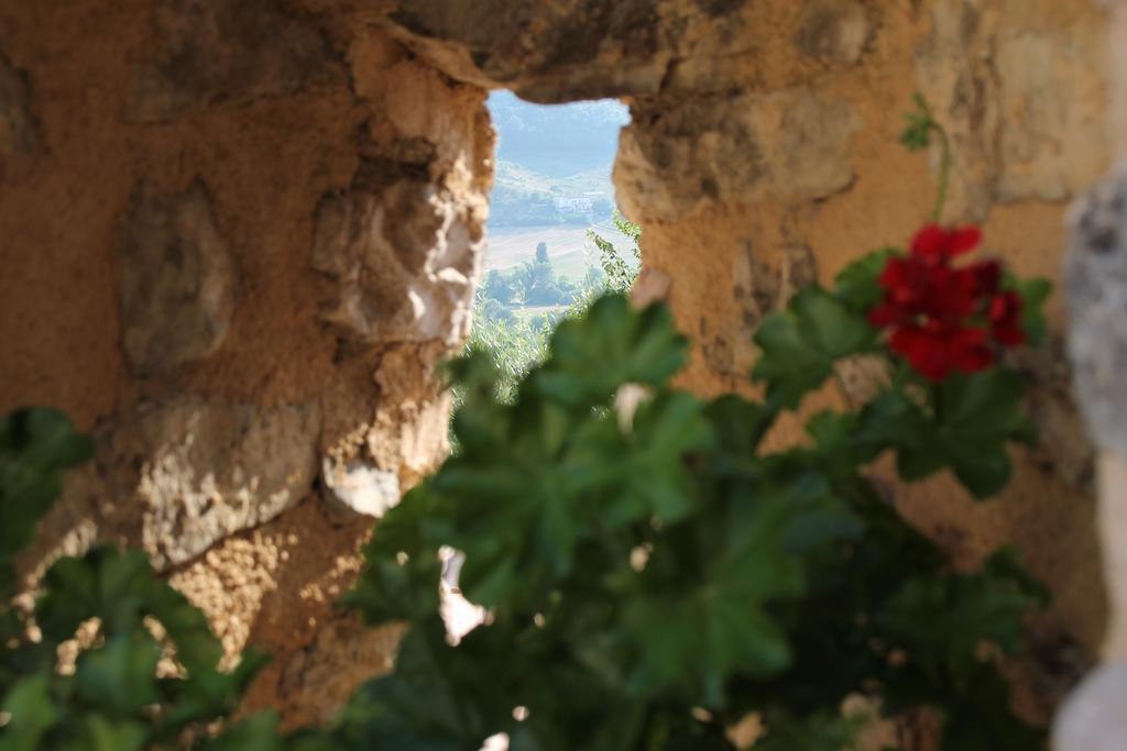 Il Castello Di Perchia Aparthotel Crocemaroggia Exterior foto