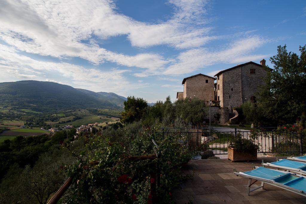 Il Castello Di Perchia Aparthotel Crocemaroggia Exterior foto