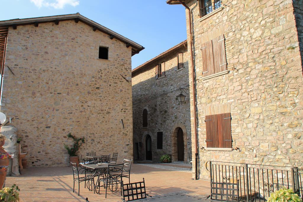 Il Castello Di Perchia Aparthotel Crocemaroggia Exterior foto