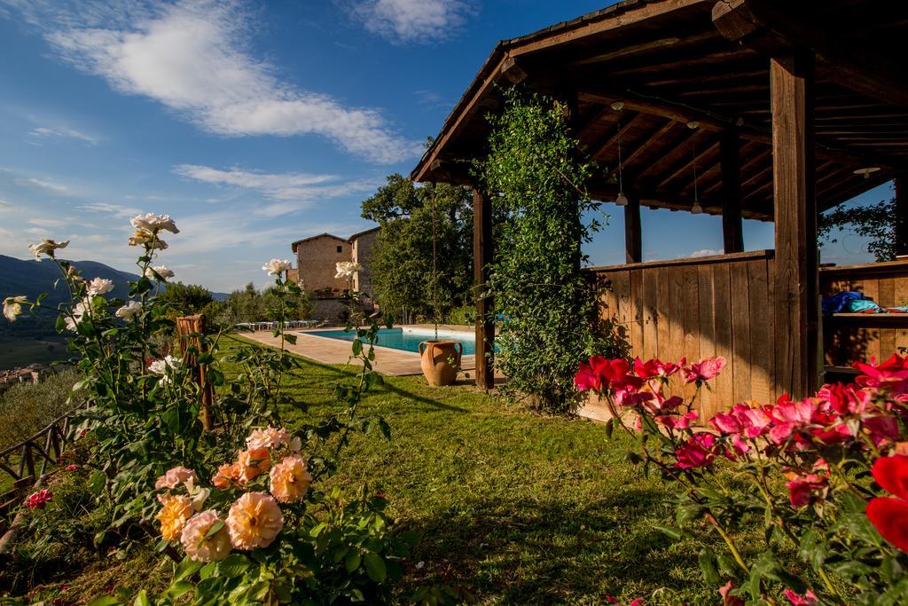 Il Castello Di Perchia Aparthotel Crocemaroggia Exterior foto