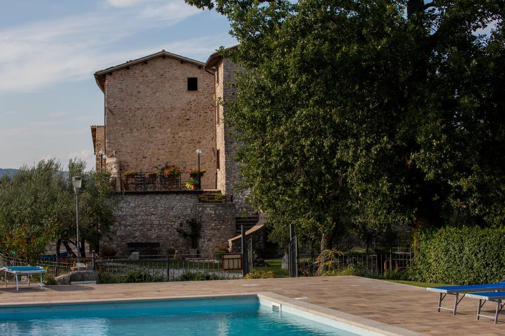 Il Castello Di Perchia Aparthotel Crocemaroggia Exterior foto