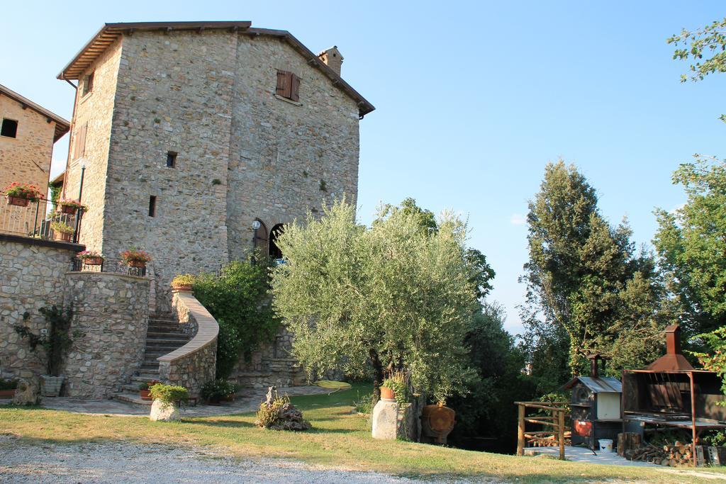 Il Castello Di Perchia Aparthotel Crocemaroggia Exterior foto