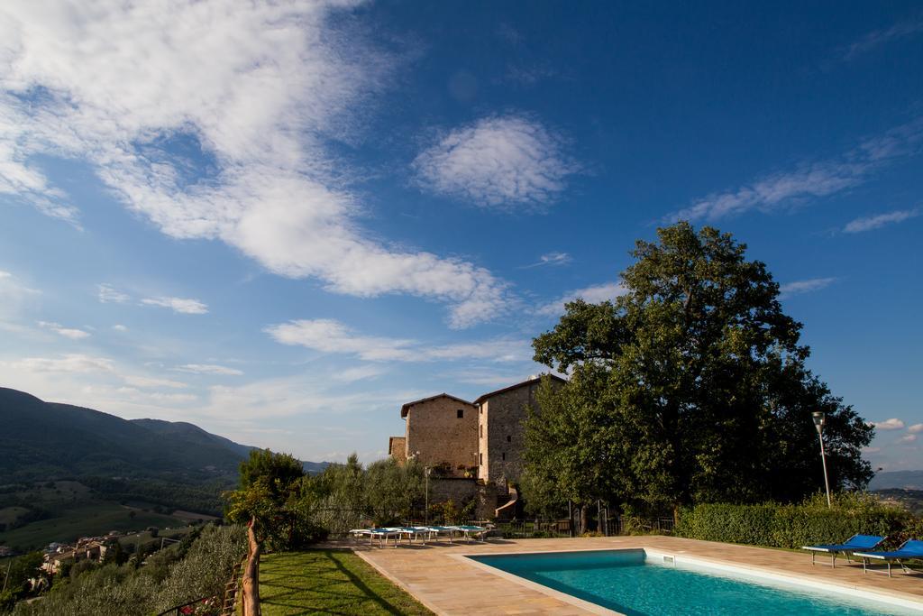 Il Castello Di Perchia Aparthotel Crocemaroggia Exterior foto