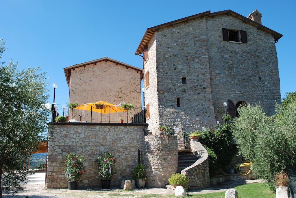 Il Castello Di Perchia Aparthotel Crocemaroggia Exterior foto